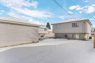 14328 S Division St, Posen, IL 60469 - Photo 12