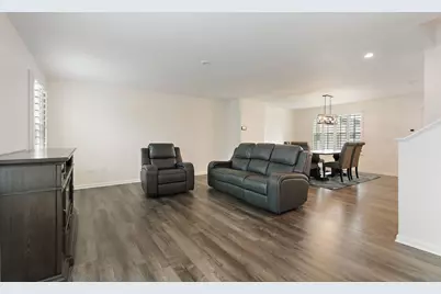 890 Larkspur Lane, Hampshire, IL 60140 - Photo 6