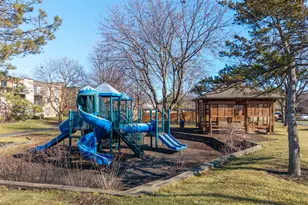 1473 N Winslowe Dr, Palatine, IL 60074 - Photo 10