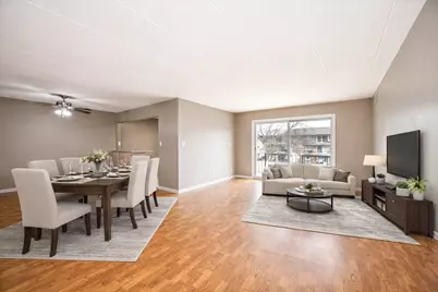 9430 Greenbriar Drive #2H, Hickory Hills, IL 60457 - Photo 6