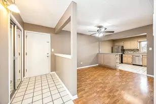 9430 Greenbriar Dr, Hickory Hills, IL 60457 - Photo 14