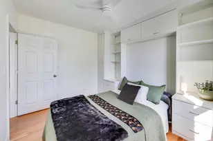 2300 W Farwell Ave, Chicago, IL 60645 - Photo 16