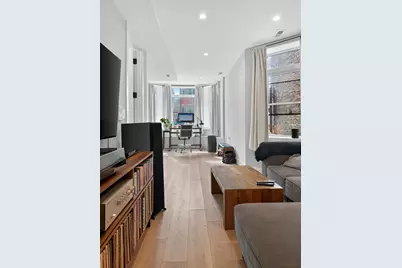 2818 W Fletcher Street #B, Chicago, IL 60618 - Photo 4