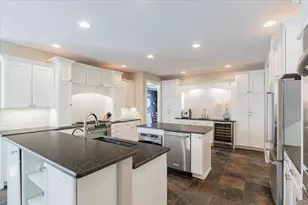 9580 Janel Drive, Bloomington, IL 61705 - Photo 18