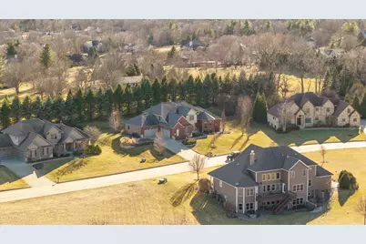 9580 Janel Drive, Bloomington, IL 61705 - Photo 74