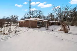 16 Yorkshire Dr, Lincolnshire, IL 60069 - Photo 48