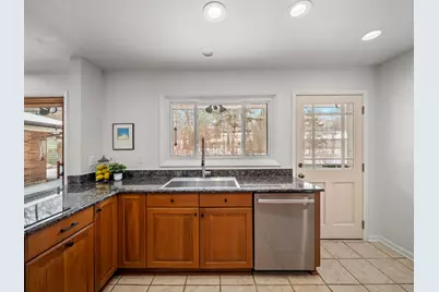 16 Yorkshire Drive, Lincolnshire, IL 60069 - Photo 22