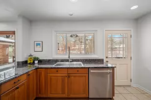 16 Yorkshire Dr, Lincolnshire, IL 60069 - Photo 22