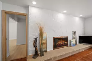 16 Yorkshire Dr, Lincolnshire, IL 60069 - Photo 10