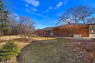 16 Yorkshire Dr, Lincolnshire, IL 60069 - Photo 46