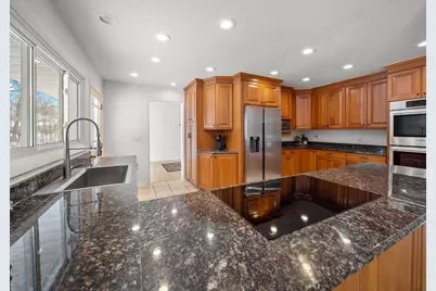 16 Yorkshire Drive, Lincolnshire, IL 60069 - Photo 20