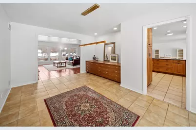 16 Yorkshire Drive, Lincolnshire, IL 60069 - Photo 16