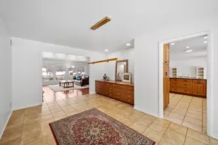 16 Yorkshire Dr, Lincolnshire, IL 60069 - Photo 16