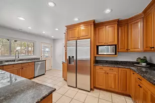 16 Yorkshire Dr, Lincolnshire, IL 60069 - Photo 20