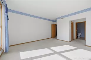 1546 Treeline Ct, Naperville, IL 60565 - Photo 18