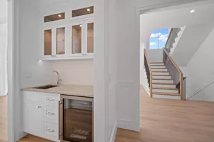 1443 Hawthorne Ln, Glenview, IL 60025 - Photo 10