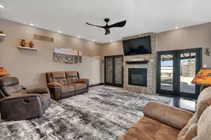 [Address not provided], Blackstone, IL 61313 - Photo 10