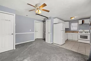 2406 Hermon Ave, Zion, IL 60099 - Photo 2