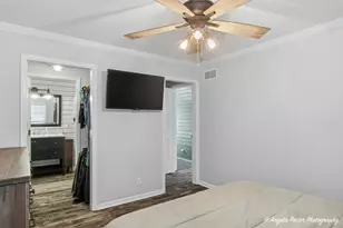 2022 Woodlane Dr, Lindenhurst, IL 60046 - Photo 20