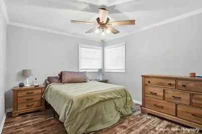 2022 Woodlane Drive, Lindenhurst, IL 60046 - Photo 18