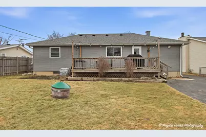 2022 Woodlane Drive, Lindenhurst, IL 60046 - Photo 26