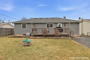 2022 Woodlane Dr, Lindenhurst, IL 60046 - Photo 26