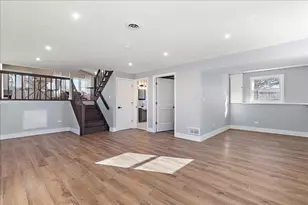 17212 Cottage Ct, Tinley Park, IL 60487 - Photo 12