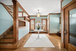 838 Lincoln Ave, Winnetka, IL 60093 - Photo 2