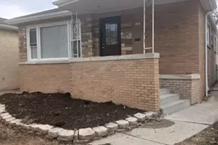 9137 S Justine St, Chicago, IL 60620 - Photo 1