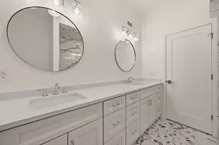 2107 N Clark St, Chicago, IL 60614 - Photo 18