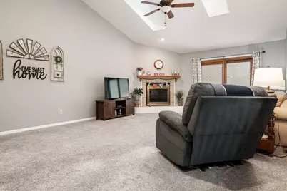 887 S Bell School Road #0, Rockford, IL 61108 - Photo 12