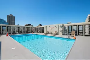 1 E Scott St, Chicago, IL 60610 - Photo 2