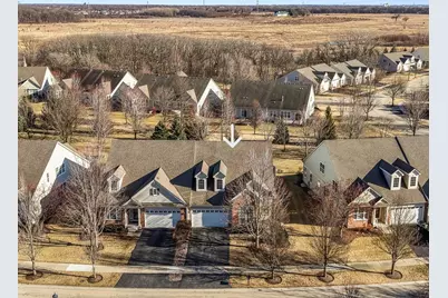 1787 Glenwood Circle #A, Sugar Grove, IL 60554 - Photo 2