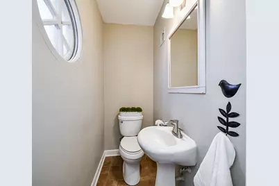 513 S 13th Avenue, Saint Charles, IL 60174 - Photo 10