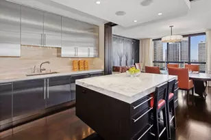 180 E Pearson St, Chicago, IL 60611 - Photo 16