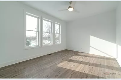 1061 Green Bay Road, Lake Bluff, IL 60044 - Photo 18