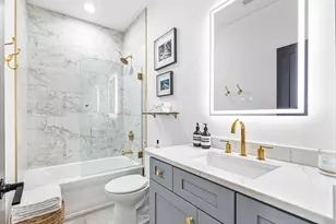 1738 W 17th St, Chicago, IL 60608 - Photo 10