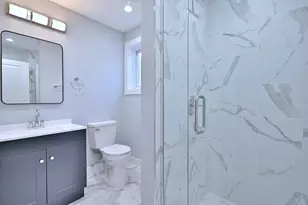 9322 S Euclid Ave, Chicago, IL 60617 - Photo 20