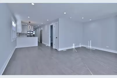 9322 S Euclid Avenue, Chicago, IL 60617 - Photo 10