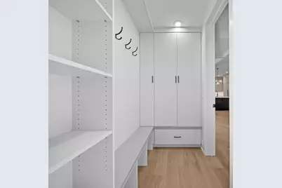 1851 Oakwood Road, Northbrook, IL 60062 - Photo 32