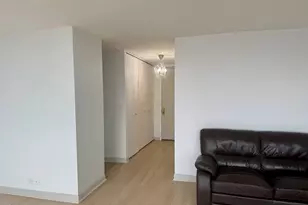 655 W Irving Park Rd, Chicago, IL 60613 - Photo 2