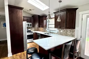 8057 Valley Dr, Palos Hills, IL 60465 - Photo 8