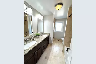 8057 Valley Drive, Palos Hills, IL 60465 - Photo 12
