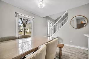 2664 College Hill Cir, Schaumburg, IL 60173 - Photo 16