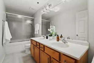 400 W Ontario St, Chicago, IL 60654 - Photo 24