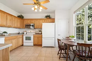 12810 Green Meadow Ave, Huntley, IL 60142 - Photo 10