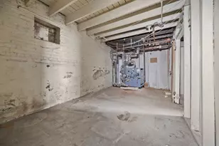 8104 S South Shore Dr, Chicago, IL 60617 - Photo 24