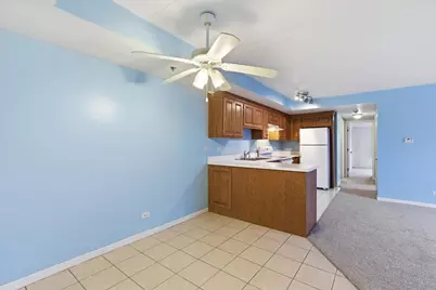 7316 40th Street #2E, Lyons, IL 60534 - Photo 2