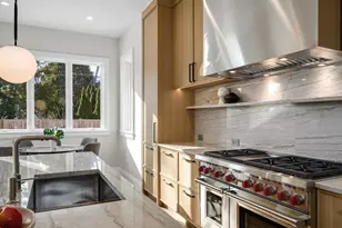 1917 Washington Ave, Wilmette, IL 60091 - Photo 10