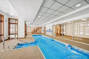 8425 Hickory Ct, Burr Ridge, IL 60527 - Photo 40